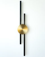 Minimalist Elles wall lamp