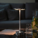 Atmosphere™ Metallic Kabellose Tischlampe